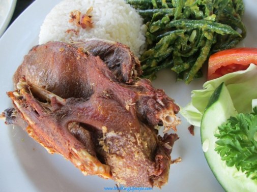 5 Bali Bebek Tepi Sawah duck