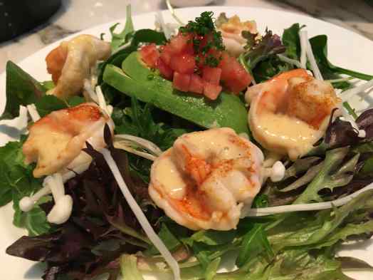 12 Dempsey Cookhouse Prawn Salad